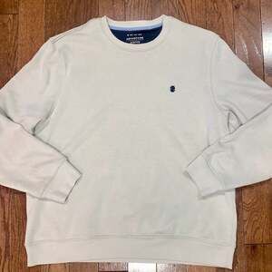 IZOD Men's Off-White Advantage Performance Crewneck‎ Fleece Sweatshirt